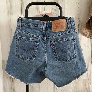 Vintage 550 Levi shorts